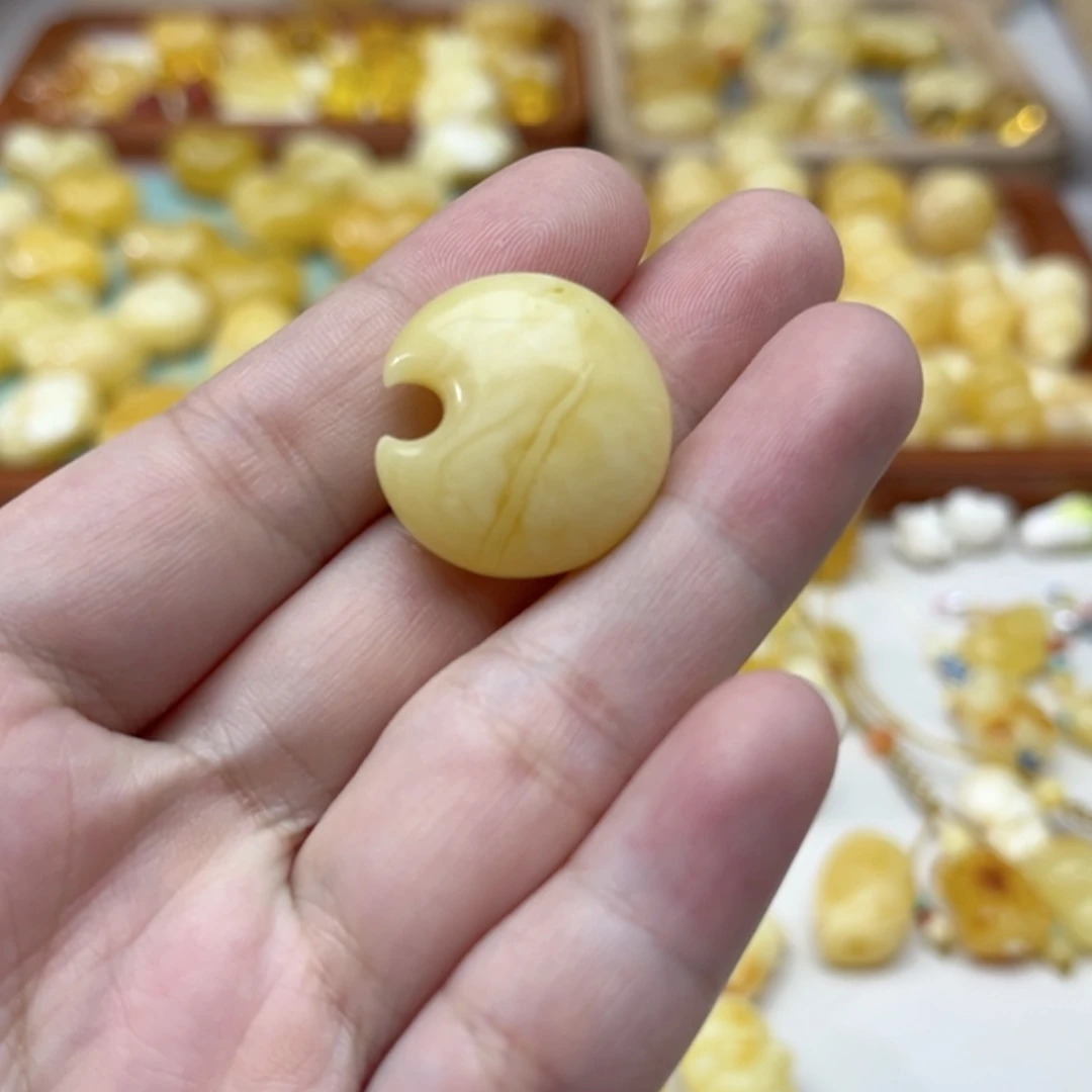 【闪购商品】未镶嵌蜜蜡裸石配饰