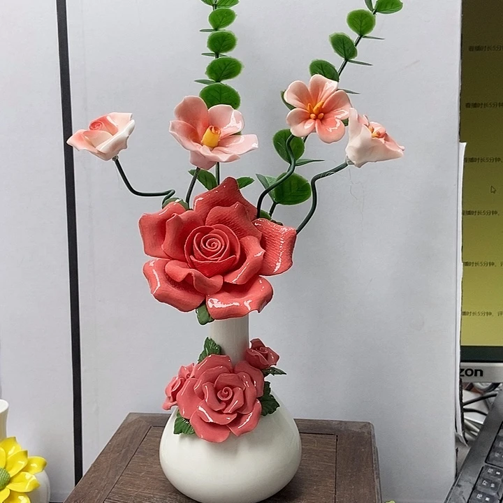 陶瓷纯手工捏花设计