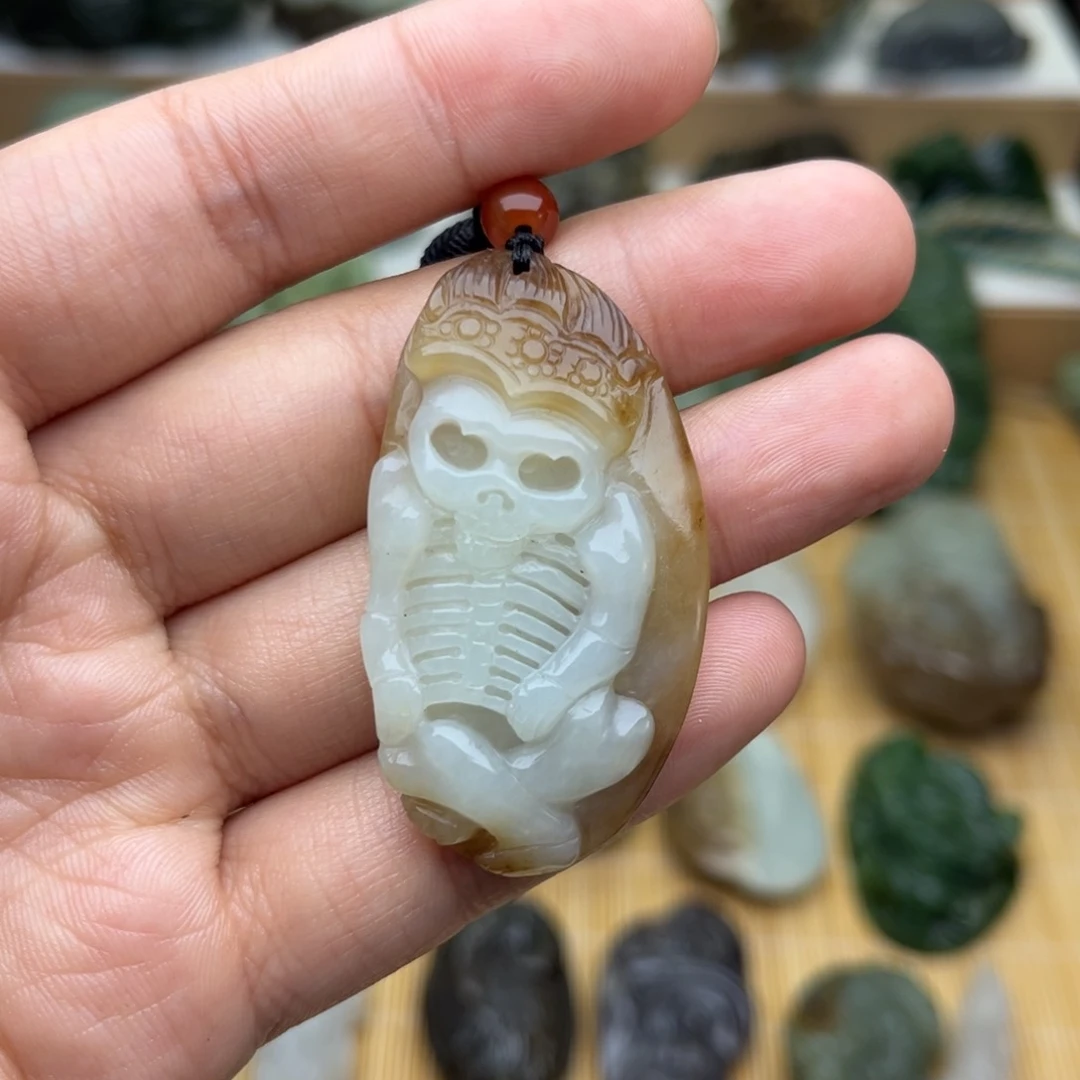 和田玉颈饰未镶嵌