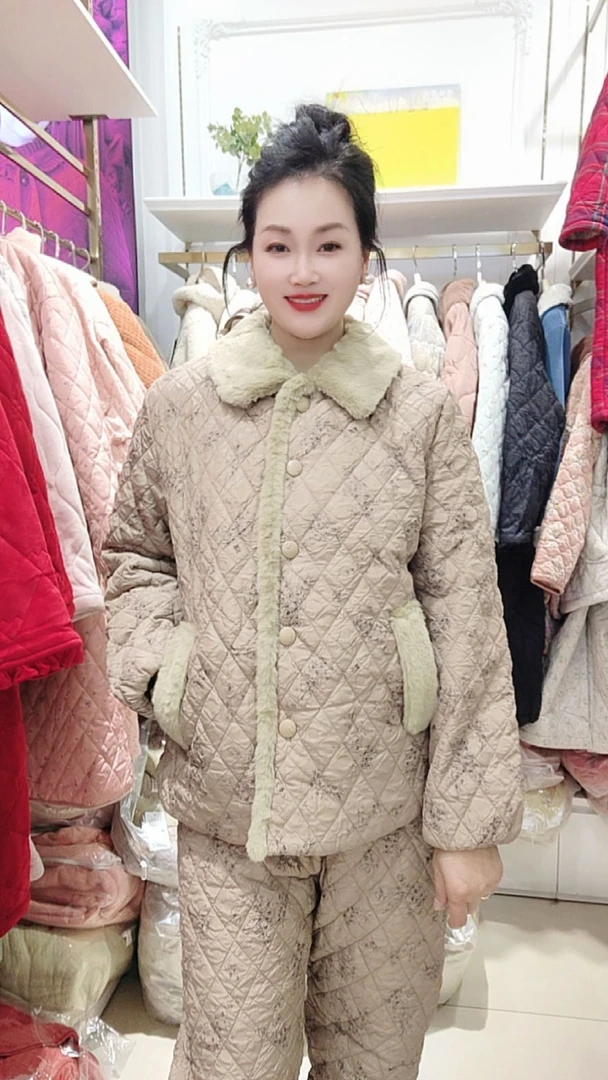 诺曼蒂克冬季加绒加厚保暖家居服女款舒适可外穿