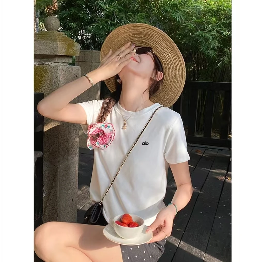 韩版简约刺绣圆领短袖T恤女2025显瘦百搭休闲短款修身上衣N