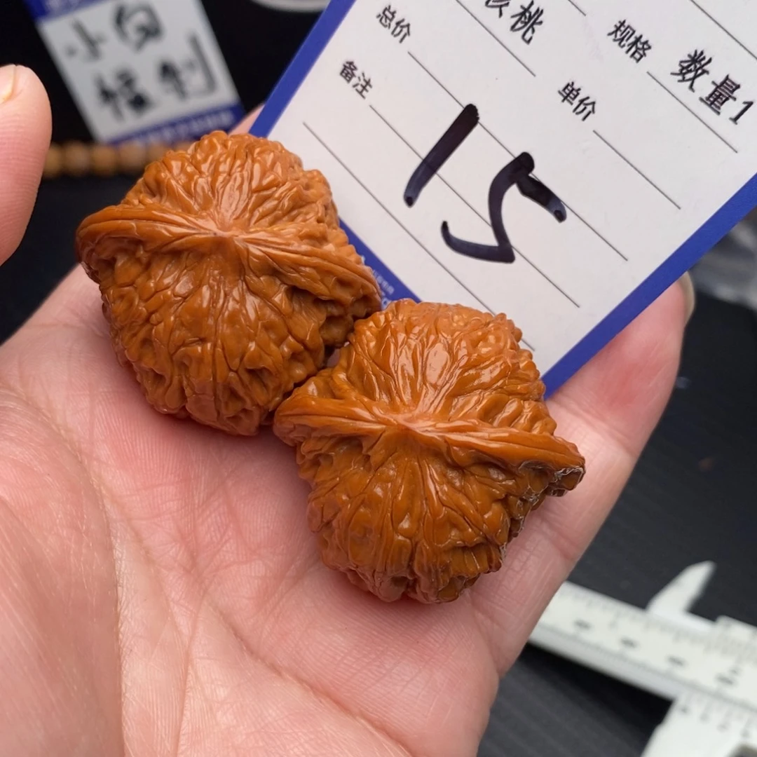 把件桃核磨盘38mom
