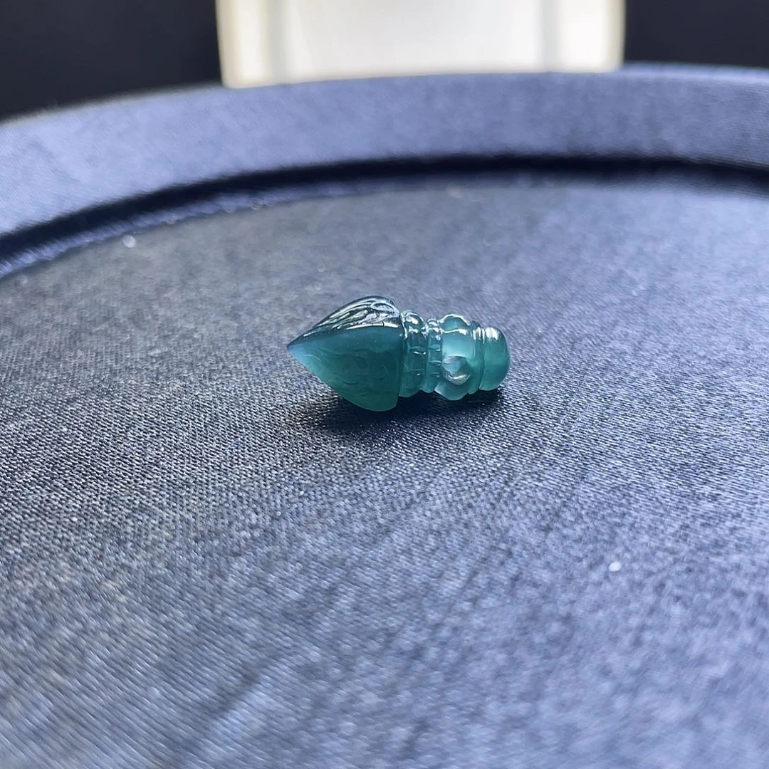 翡翠散珠17.7*7.5降魔杵