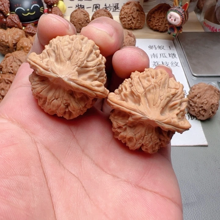 B***u文玩核桃吊坠39尺天地