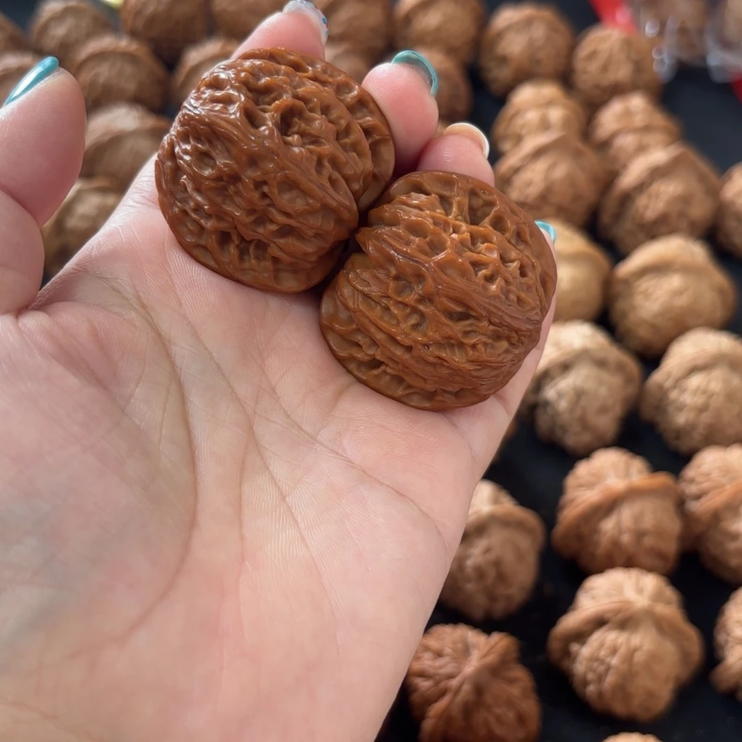 热***）文玩核桃吊坠磨盘