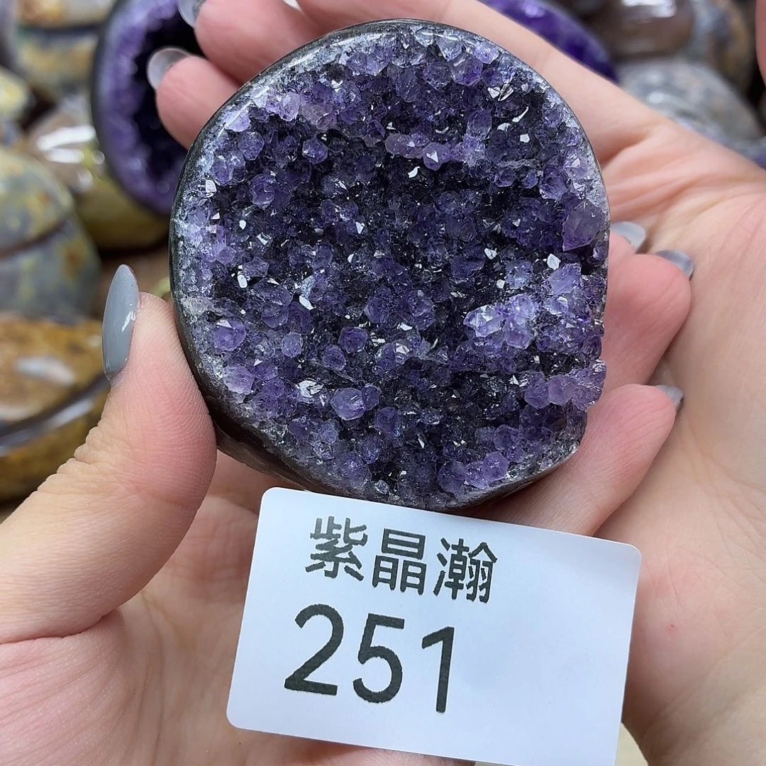 大型摆件（非配饰）未镶嵌水晶