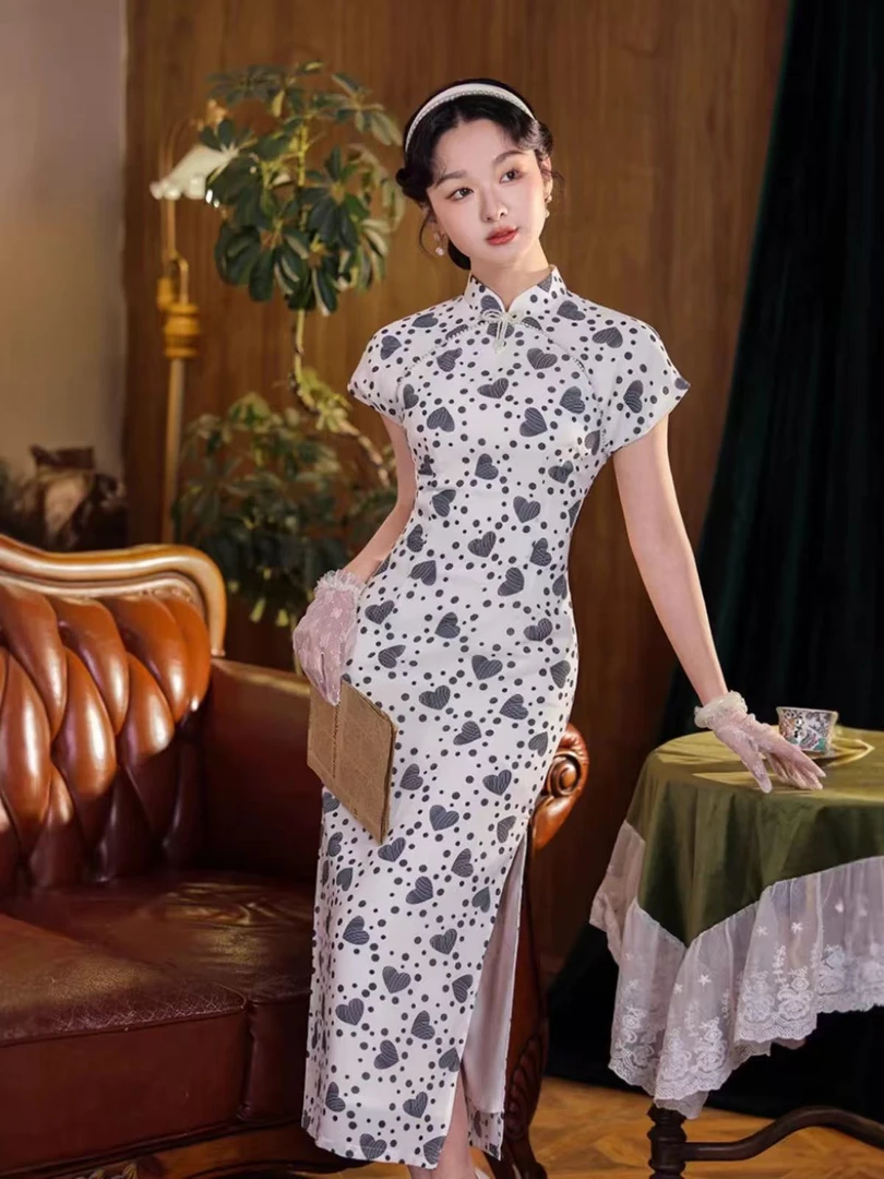 0636 白色 【爱心】波点 钉珠 旗袍