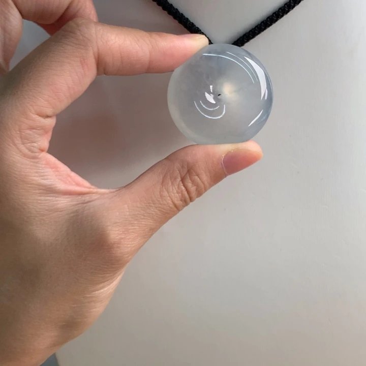 颈饰未镶嵌翡翠….