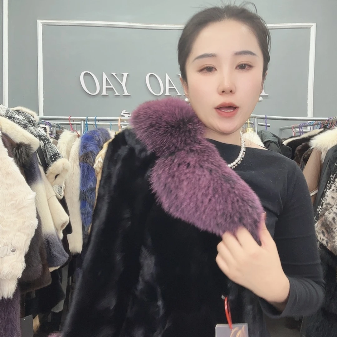 姚小妖家高端皮草