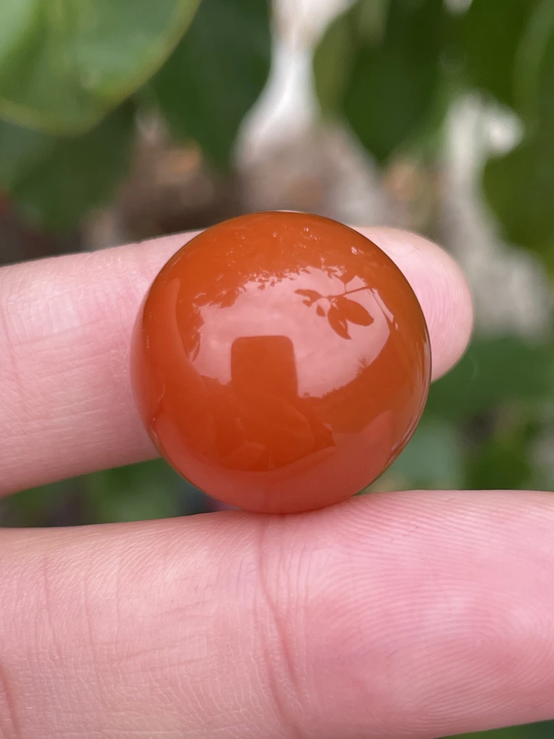 精品南红玛瑙19.5mm配饰圆珠单珠，颜色红润，干净无杂微划痕