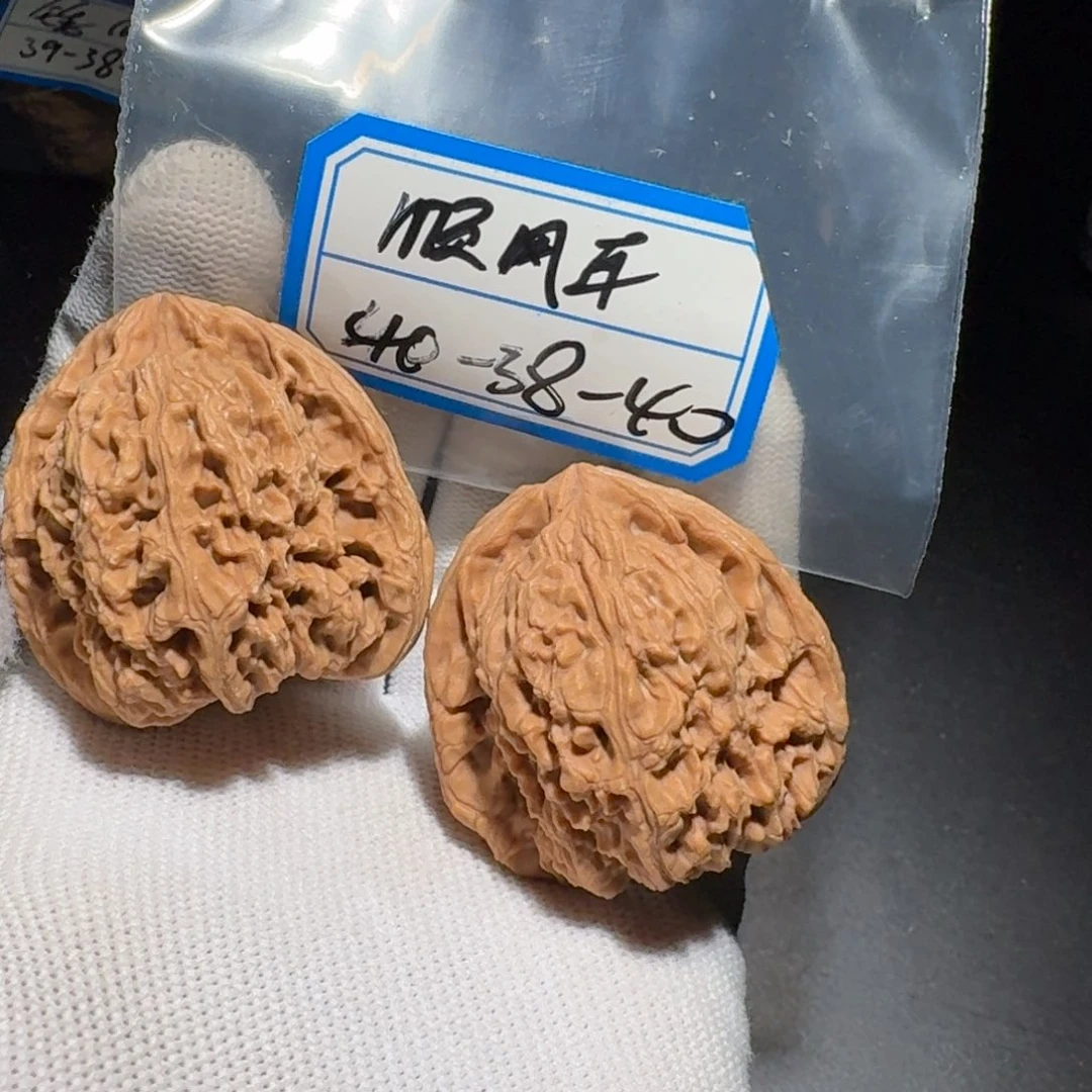 文玩核桃把件宠****者54号顺歪