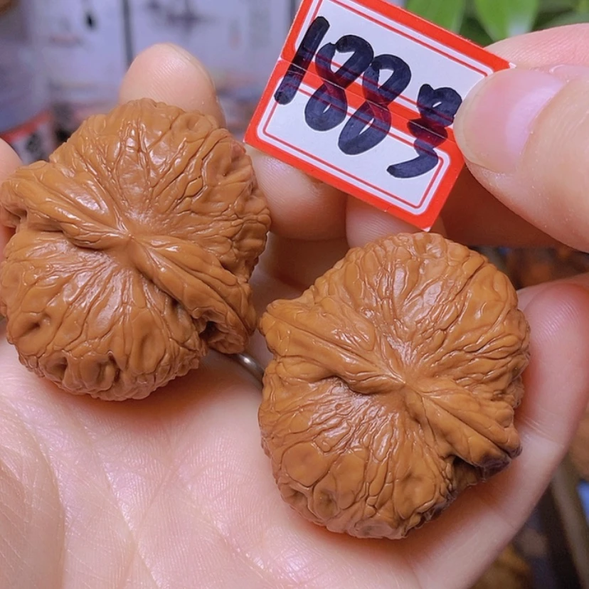【闪购商品】文玩核桃把件全品平谷元宝42