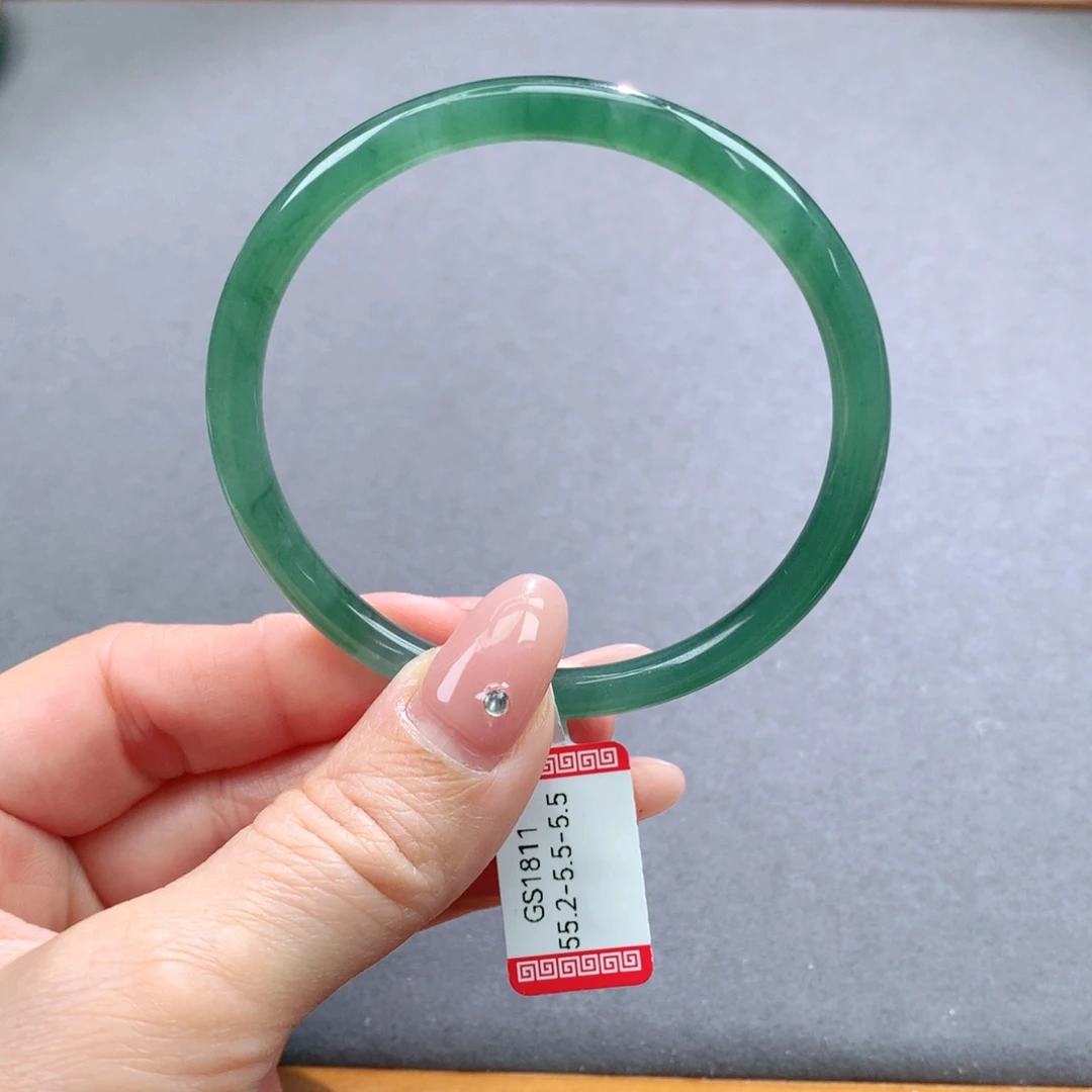 翡翠手镯未镶嵌天然翡翠手镯叮当镯