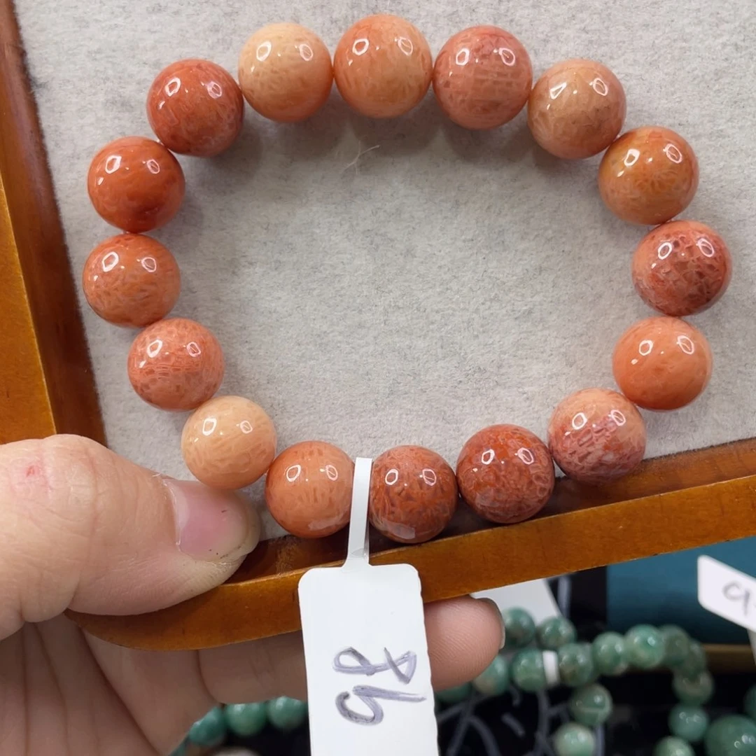 未镶嵌手镯硅化玉