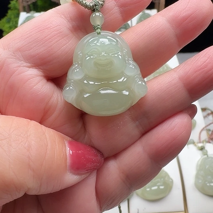 和田玉（糖玉）未镶嵌颈饰