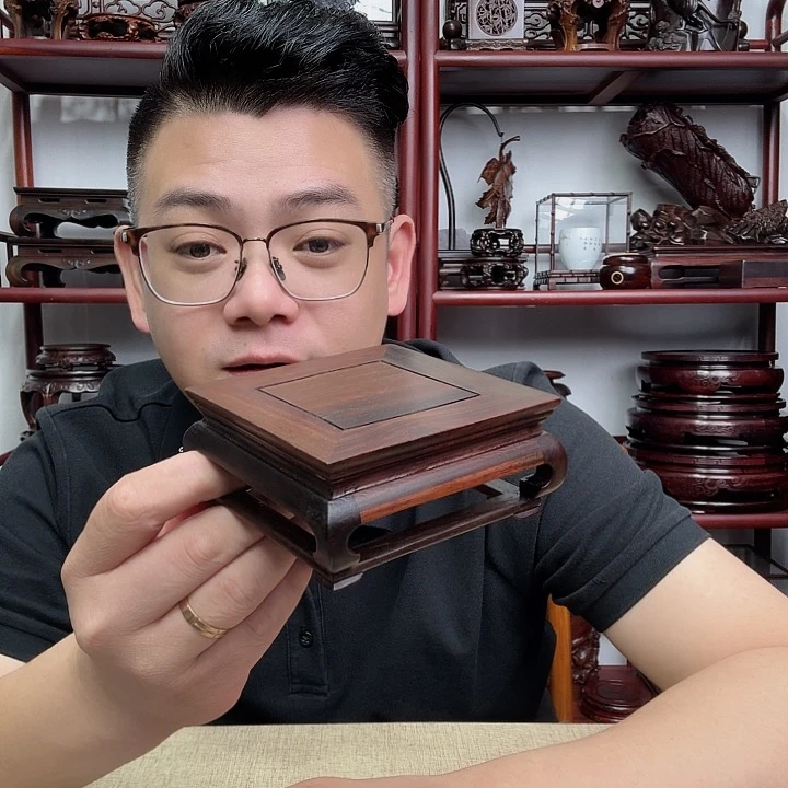 大红酸枝工艺品底座