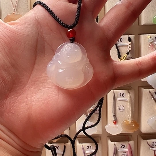 玛瑙/玉髓颈饰合金