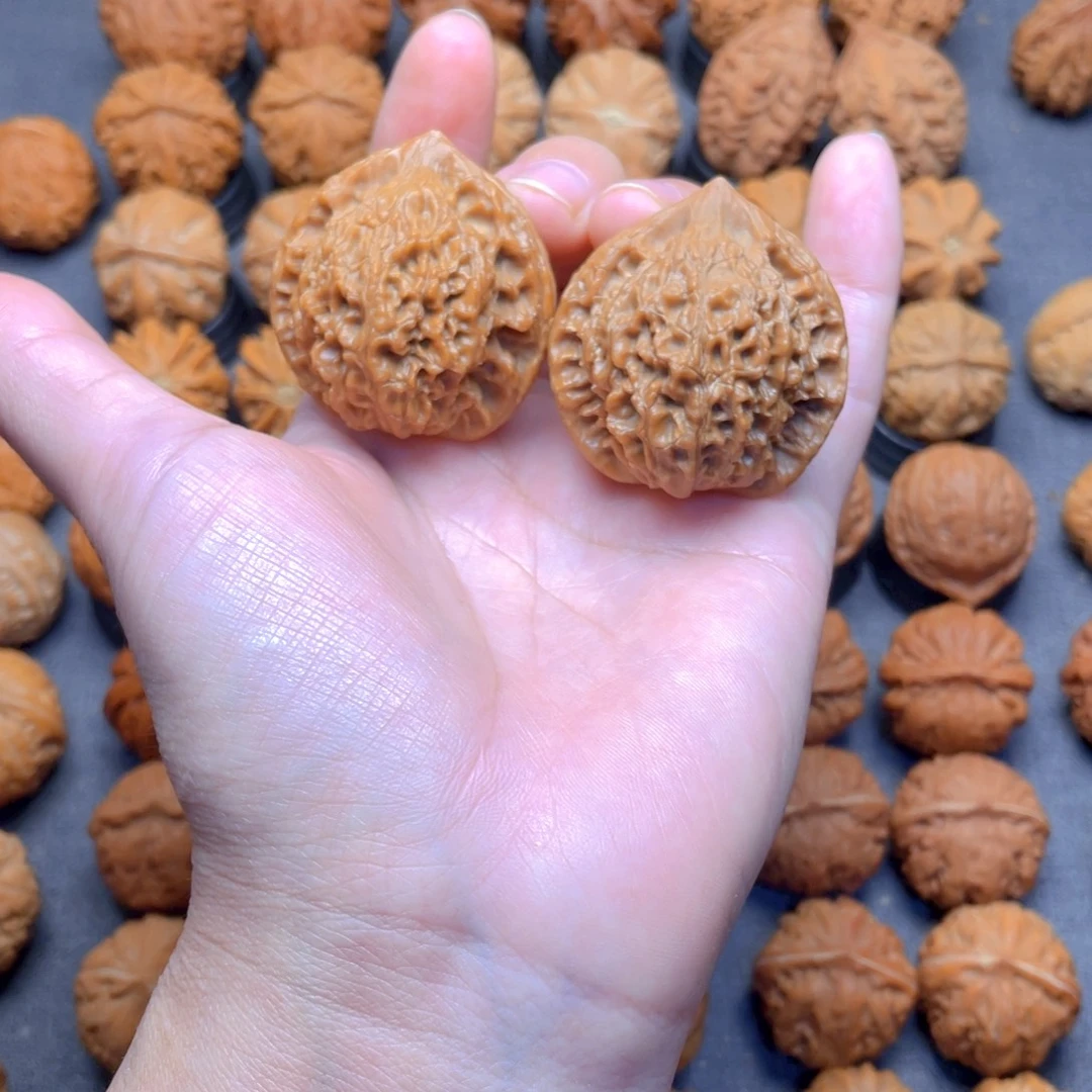 核桃文玩把件麻核公子帽