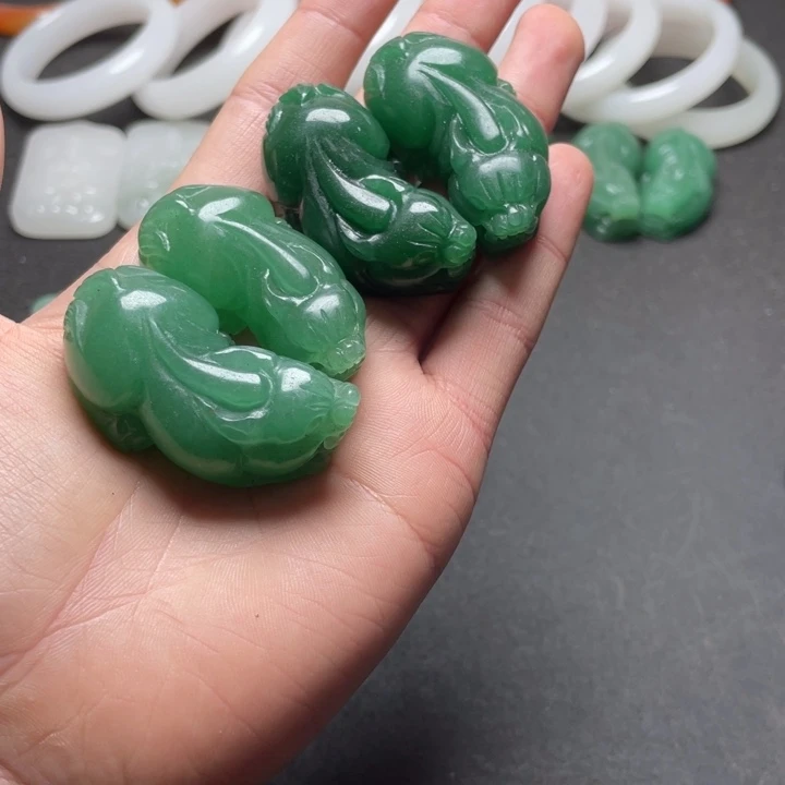 未镶嵌手链石英质玉