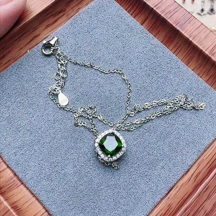 透辉石吊坠银S925镶嵌
