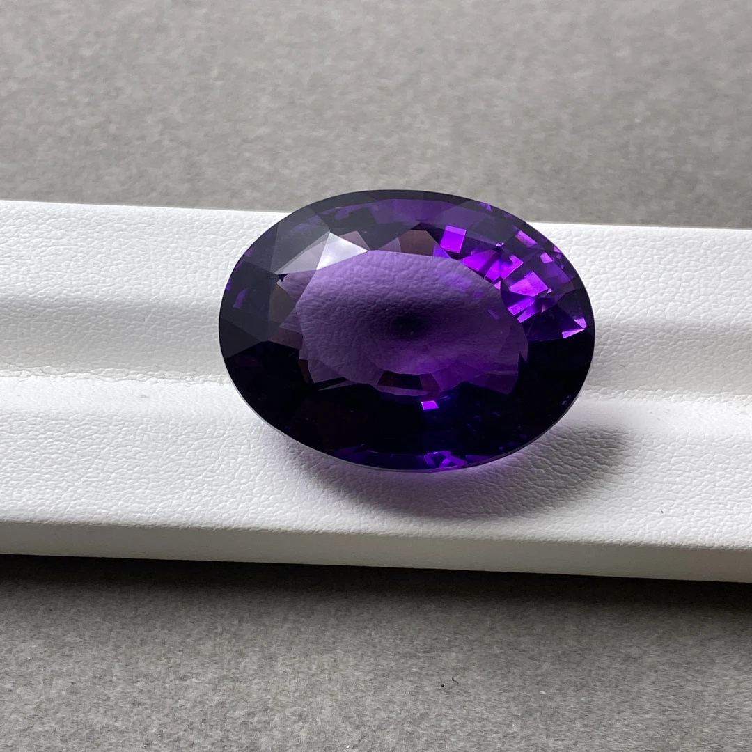 S 紫水晶-61.69ct（00821918）0104