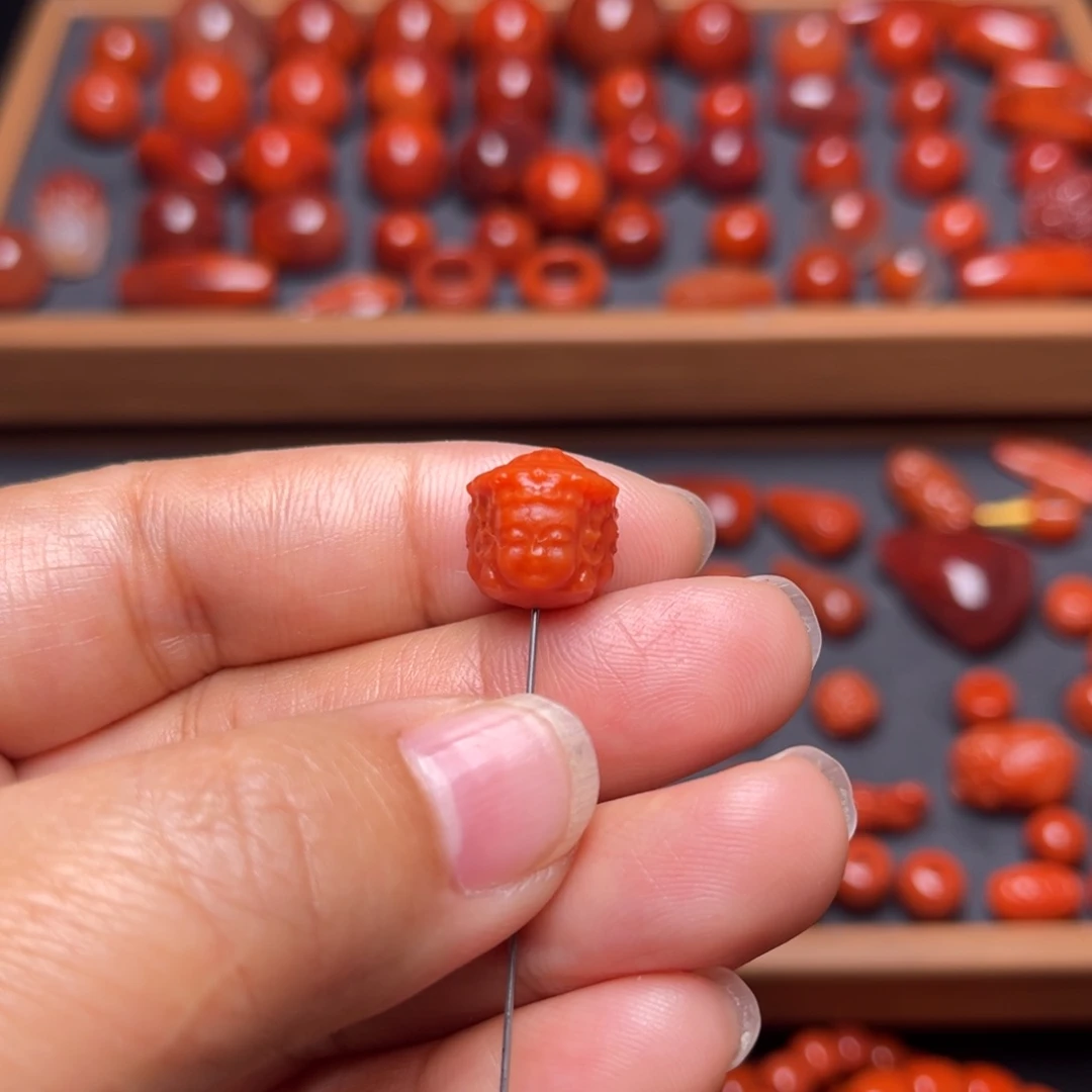 南红玛瑙配饰未镶嵌三面佛卡11mm