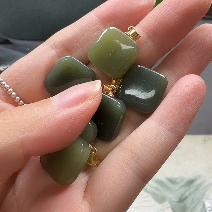 和田玉银S925镶嵌颈饰025