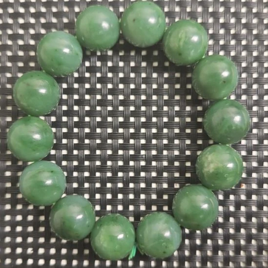 和田玉未镶嵌手串