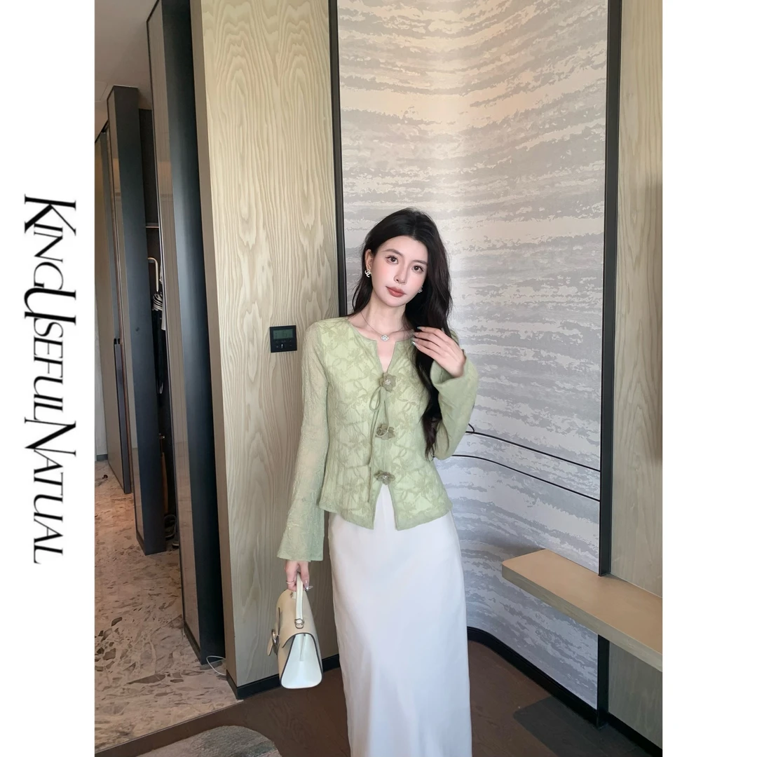 KUN【玉楼春】莫兰迪绿 定制蝴蝶结薄针织显白调色手工花朵点缀上衣