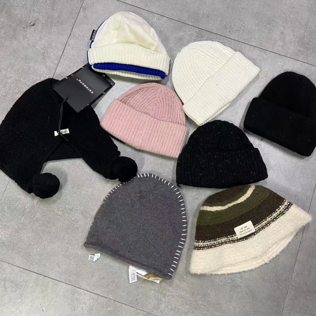 毛线帽/针织帽针织帽圆顶女帽子时尚黑色女士lulu风   DZ250900