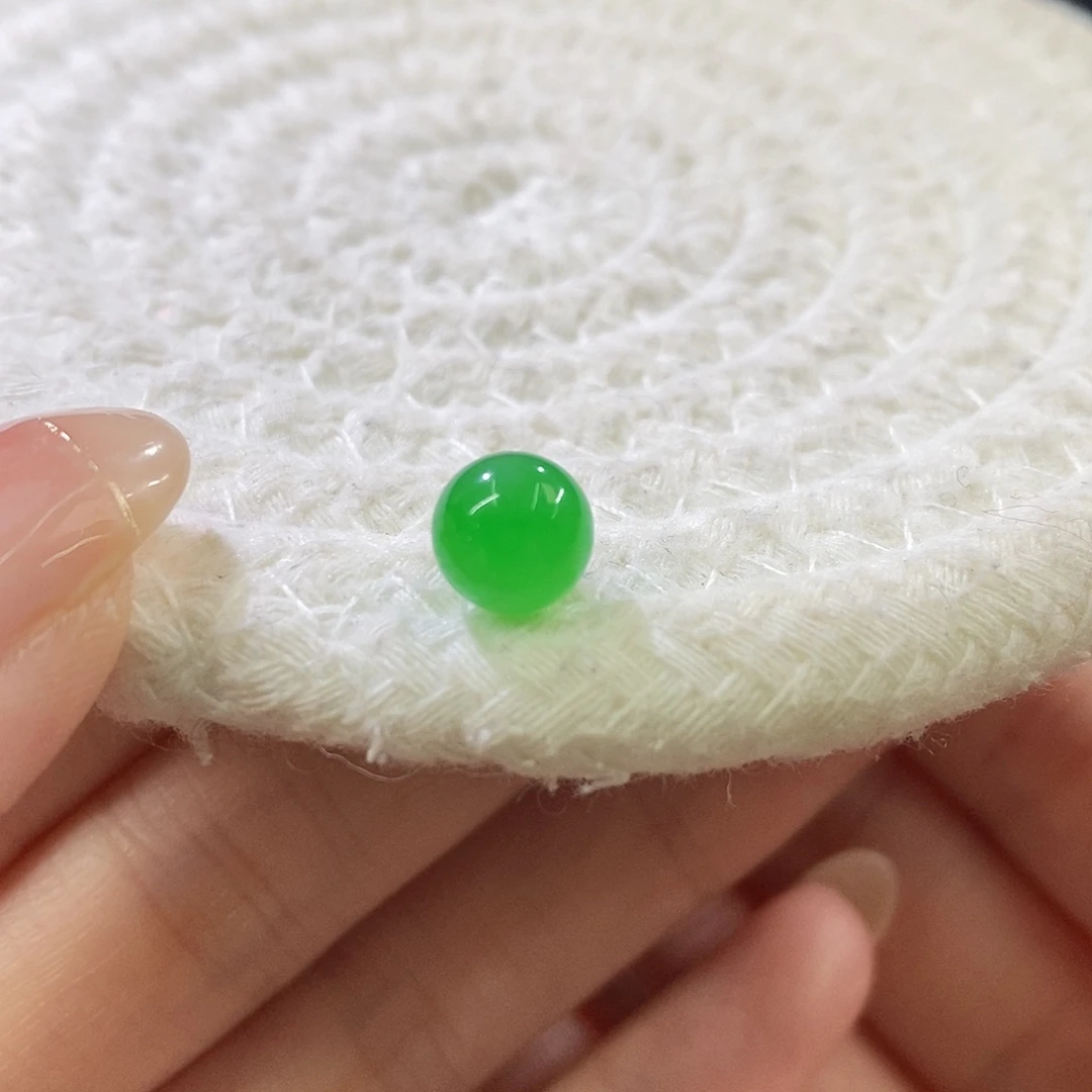 未镶嵌挂件翡翠单颗