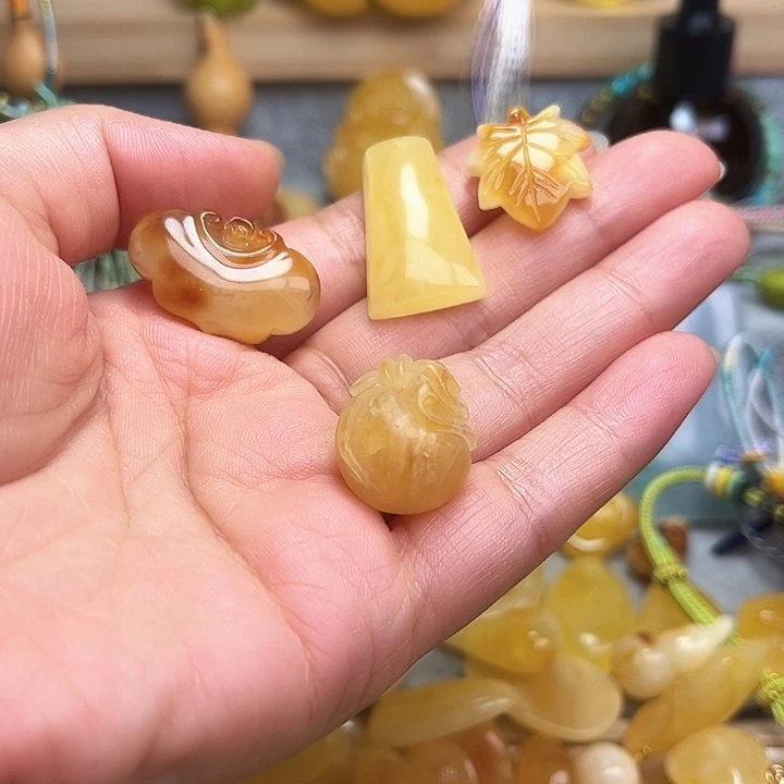 未镶嵌颈饰蜜蜡蜜蜡