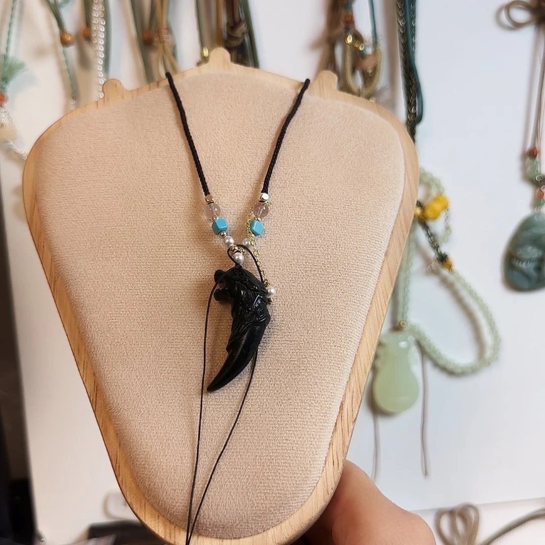 ****爱蛇纹石玉合金颈饰