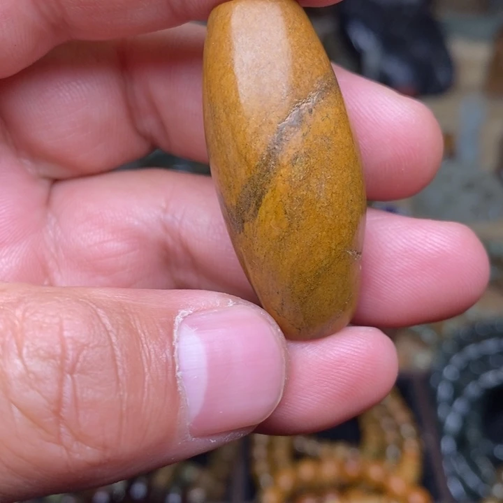 岫岩河磨玉（透闪石质玉）未镶嵌颈饰