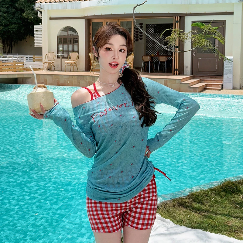 【夏日乐园】新款微胖显瘦速干防晒显白分体三件套泳衣女乐园度假