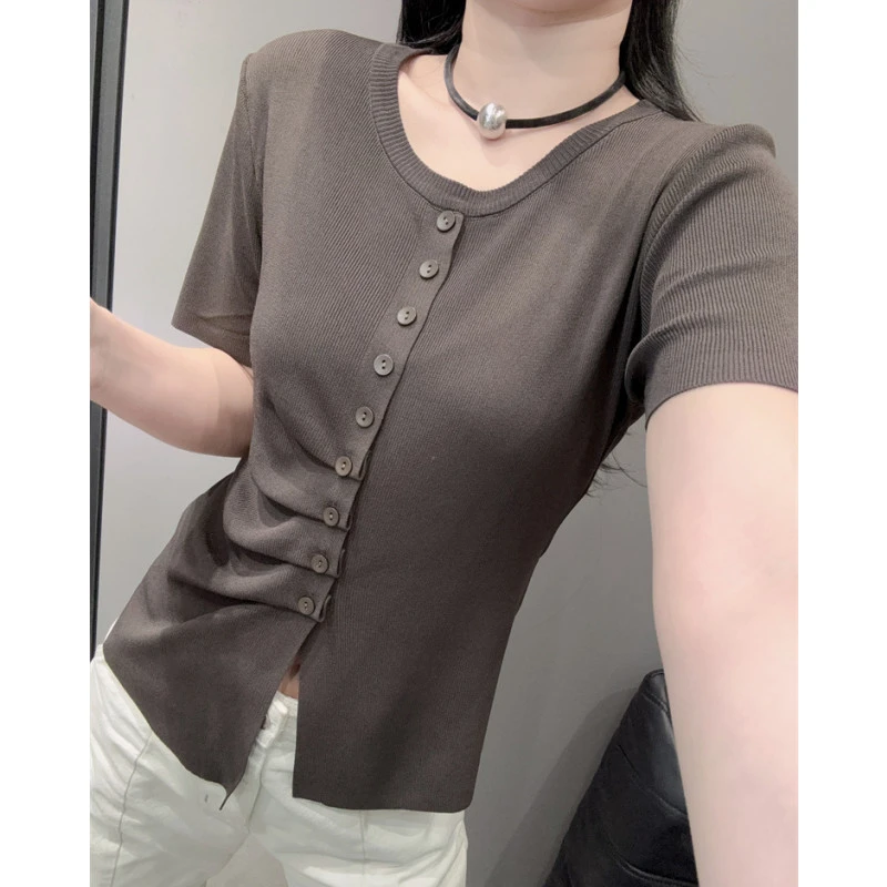 不规则褶皱冰丝针织衫短袖女欧货气质百搭修身下摆开叉上衣夏半袖