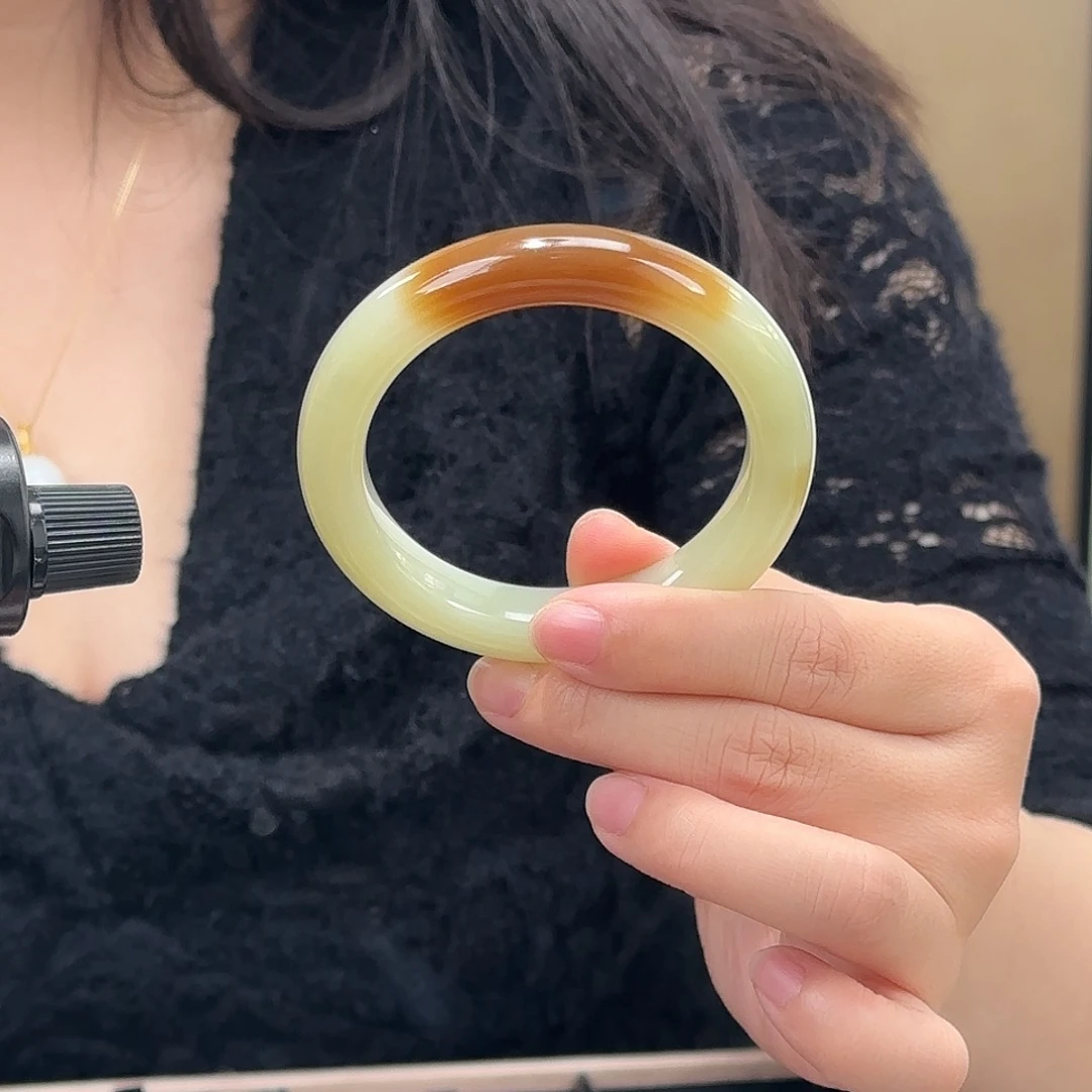 和田玉未镶嵌手镯新疆54-55