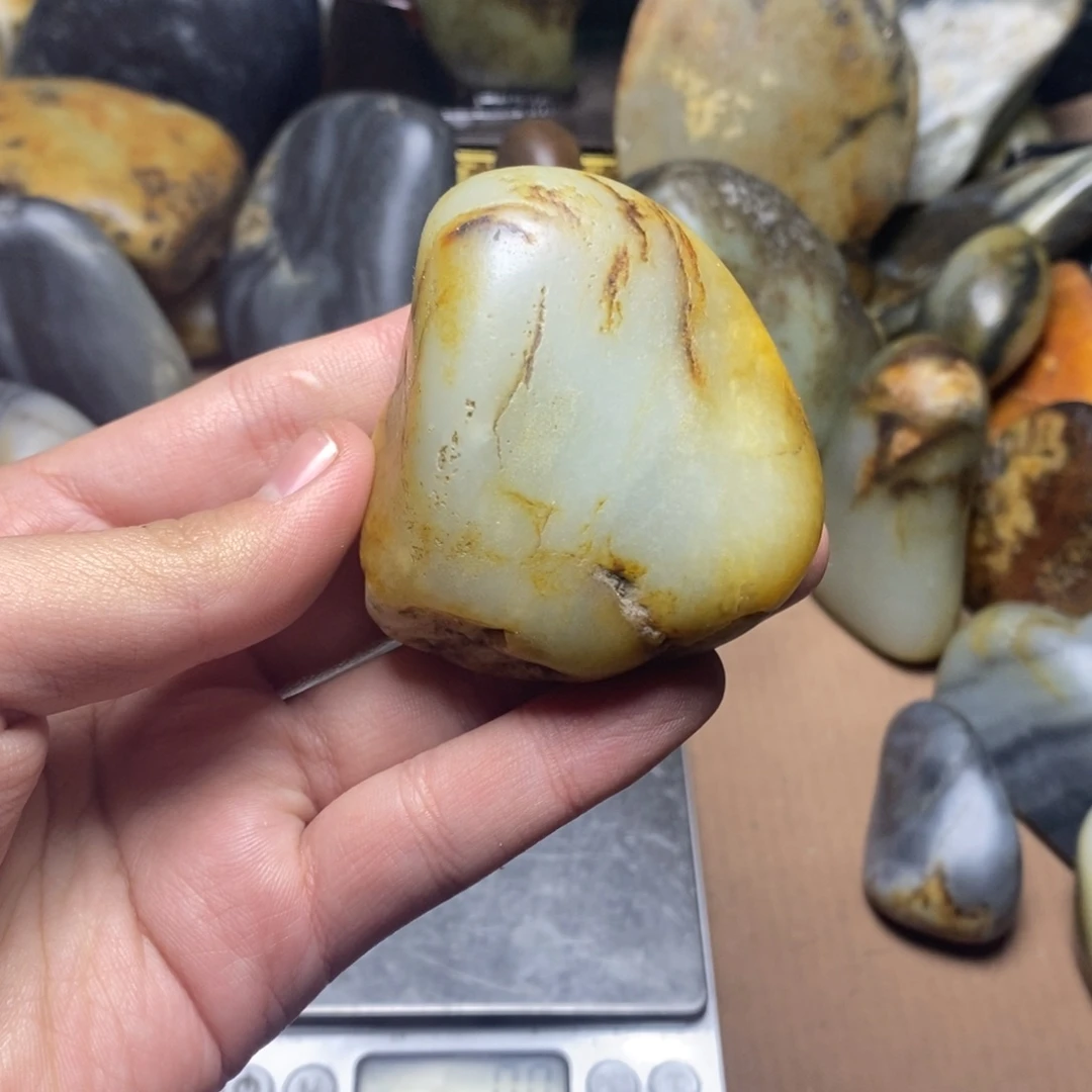 和田玉（子料）未镶嵌把件