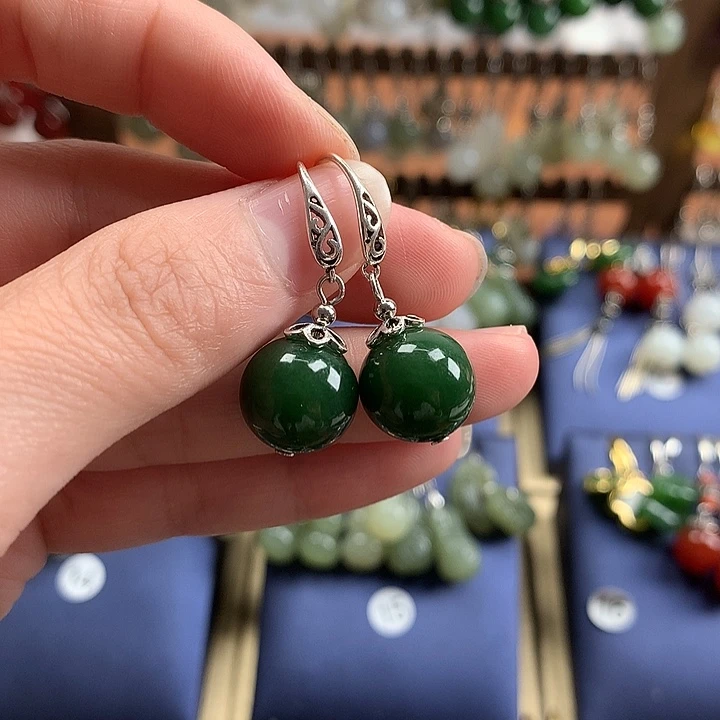 和田玉银S925镶嵌耳饰12左右碧玉无黑点