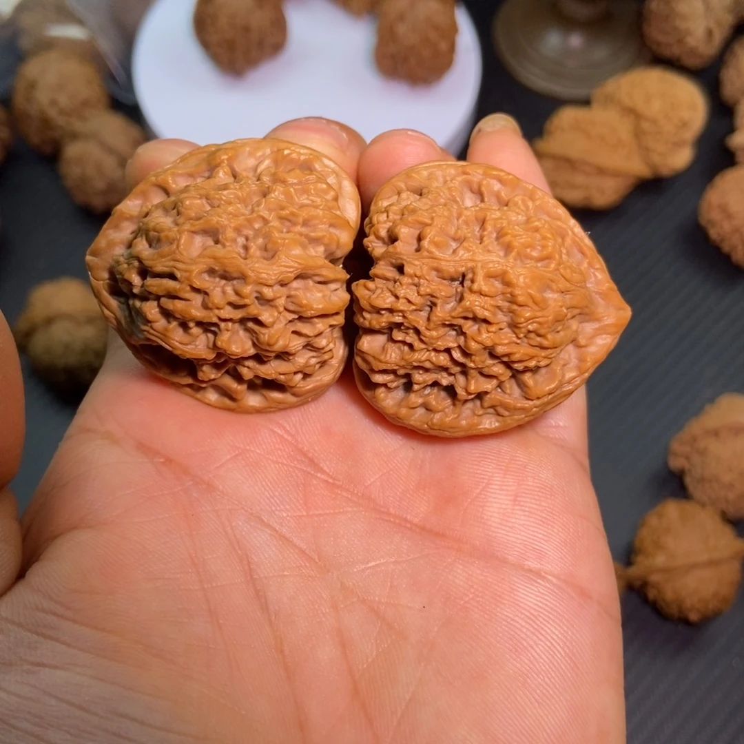 文玩核桃吊坠南疆