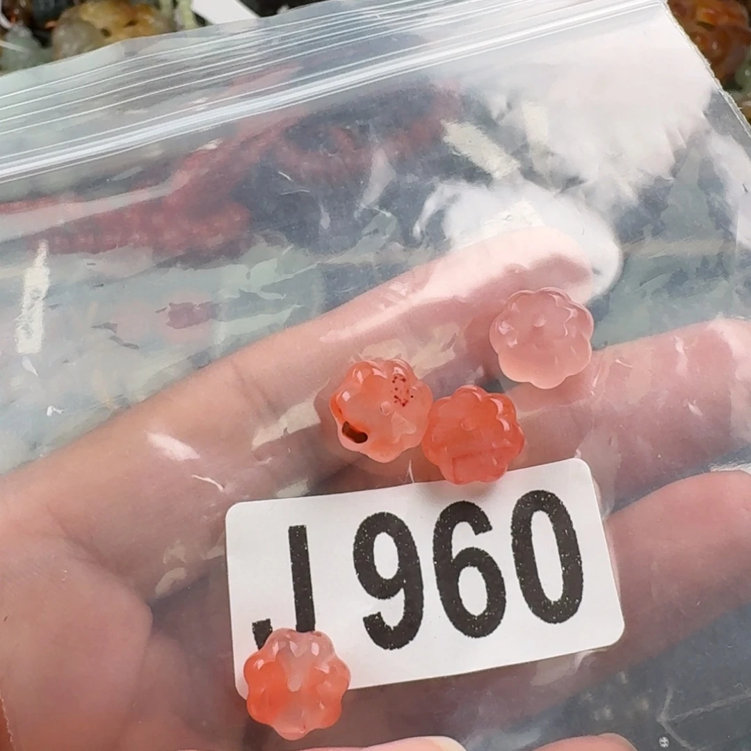 未镶嵌南红玛瑙珠宝奇石