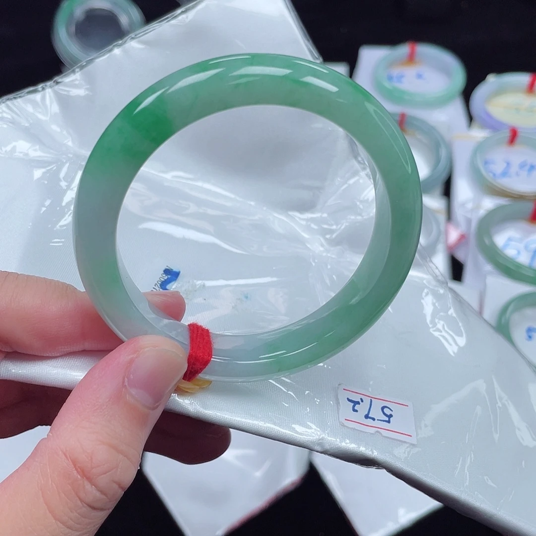 未镶嵌手镯翡翠57正圈