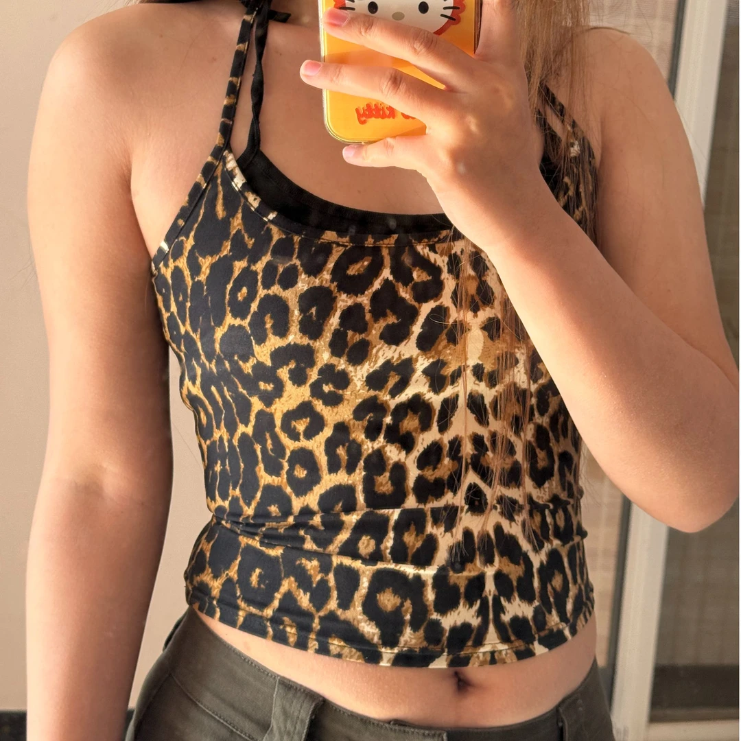 辣妹性感豹纹假两件内搭吊带