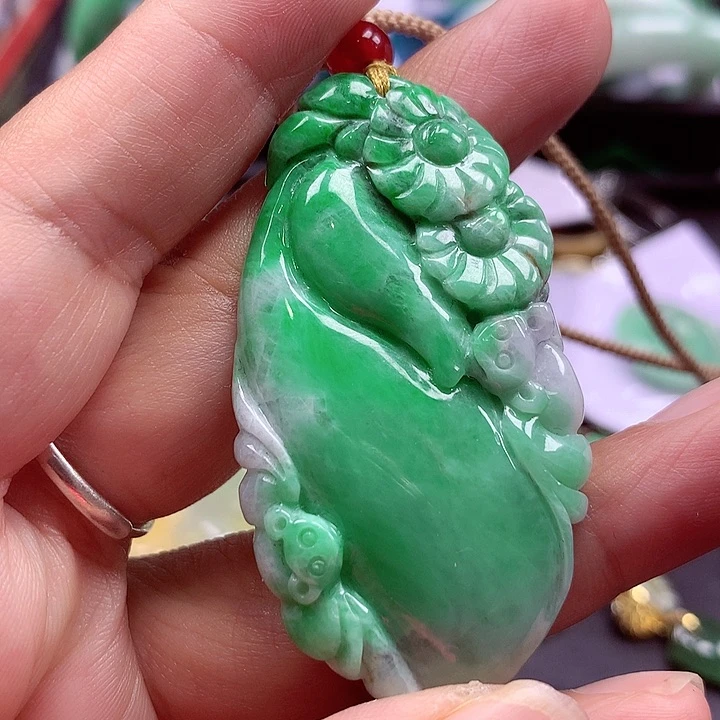 颈饰未镶嵌翡翠翡翠