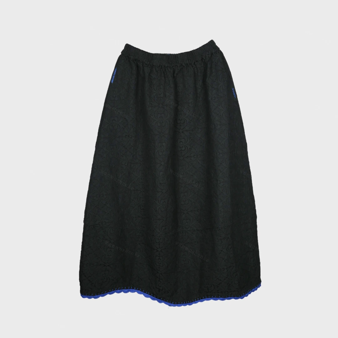 万物身客 TU-Q332013 棉质廓型感松紧腰花苞裙中长款半裙