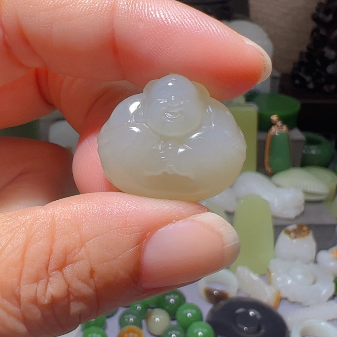 上***1颈饰未镶嵌和田玉