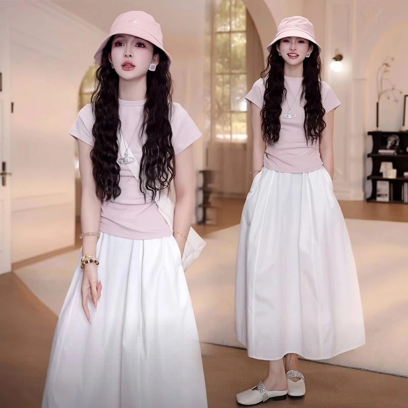 夏季减龄一整套高级感穿搭气质修身短袖T恤百搭白色半身裙两件套