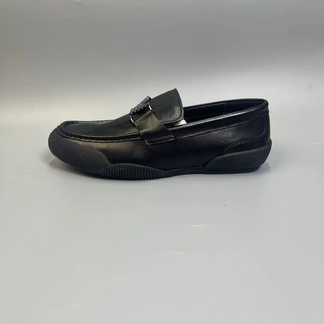 12-6(69122) 秋冬时尚百搭休闲透气牛皮男鞋