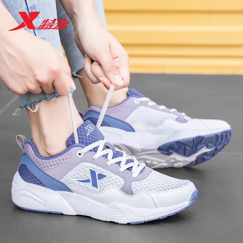 特步女鞋夏季跑步鞋网面透气官方旗舰休闲鞋子软底跑鞋女款运动鞋