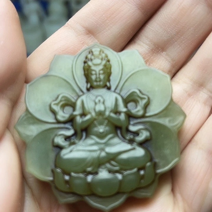 和田玉（青白玉）未镶嵌颈饰